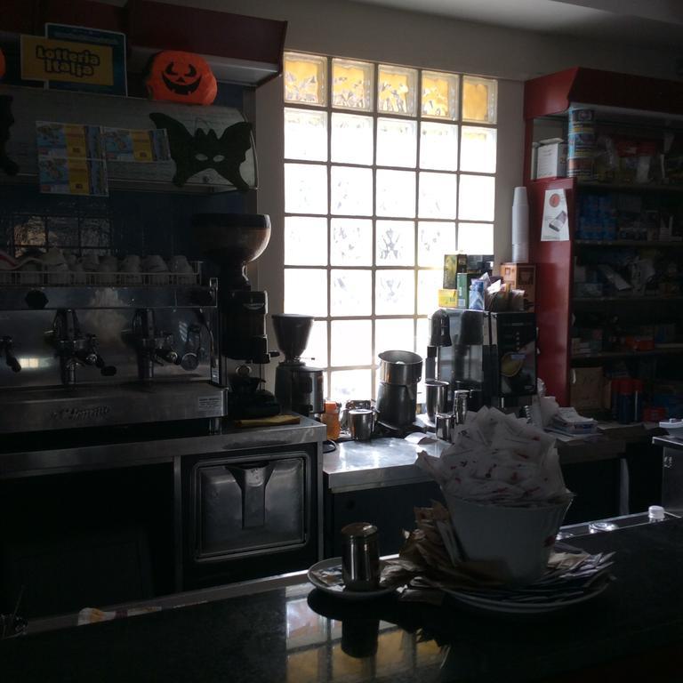 Hotel Caffetteria Dell'Angolo Borghetto Secondo Zewnętrze zdjęcie
